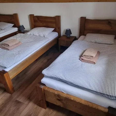 Alex * Stará Lesná